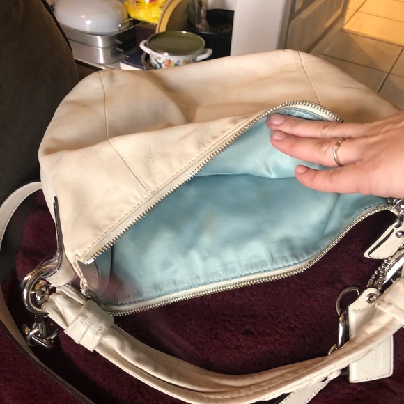 White Leather Coach Purse with Double straps - Picture 10 of 11